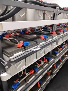 報(bào)社機(jī)房UPS電池在線監(jiān)控系統(tǒng)安裝